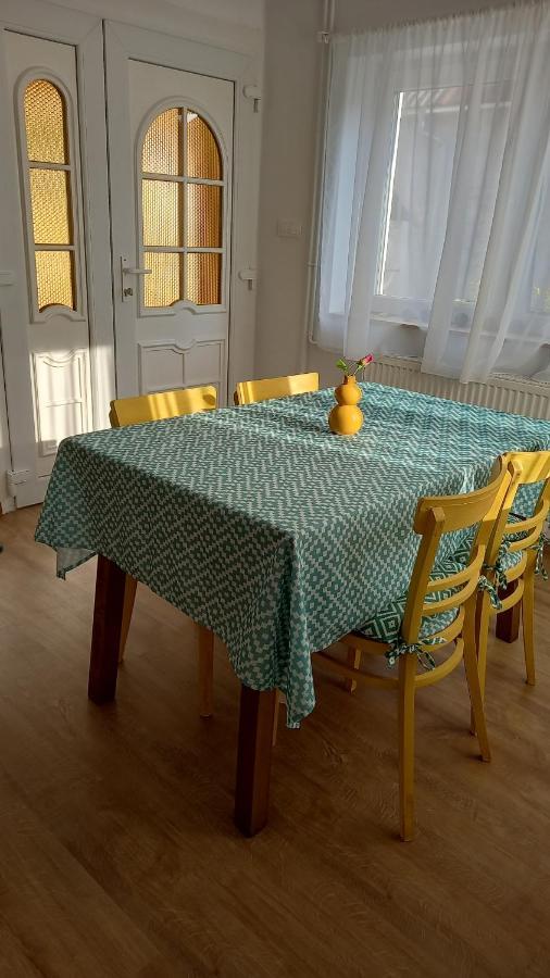 Kucko Apartman Badacsonytördemic 外观 照片